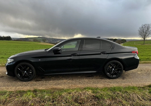 BMW Seria 5 cena 225000 przebieg: 21200, rok produkcji 2021 z Gostyń małe 781